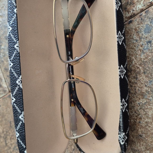 Coach eyeglass frames - Picture 7 of 7